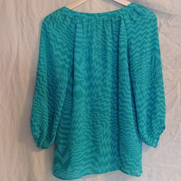 Banana Republic chiffon pop over blouse - Picture 4 of 5